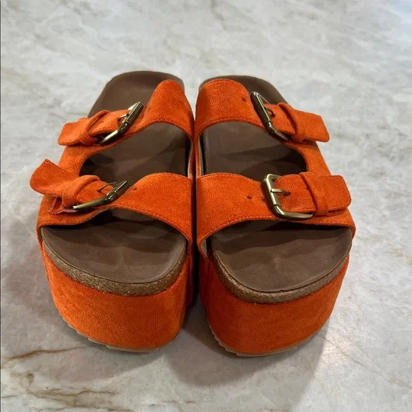 Vintage Platform Sandals - Picture 3 of 6